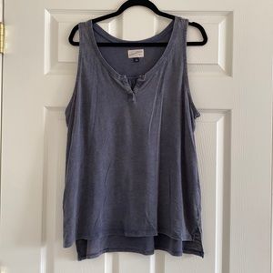Gently used tank top!